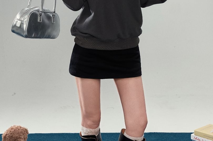 Off Shoulder Solid Sweatshirt