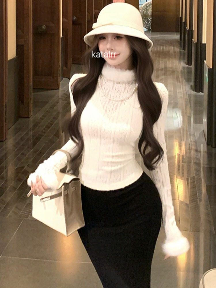 Mock Neck Long Sleeve Fluffy Trim Lace Slim Crop Top