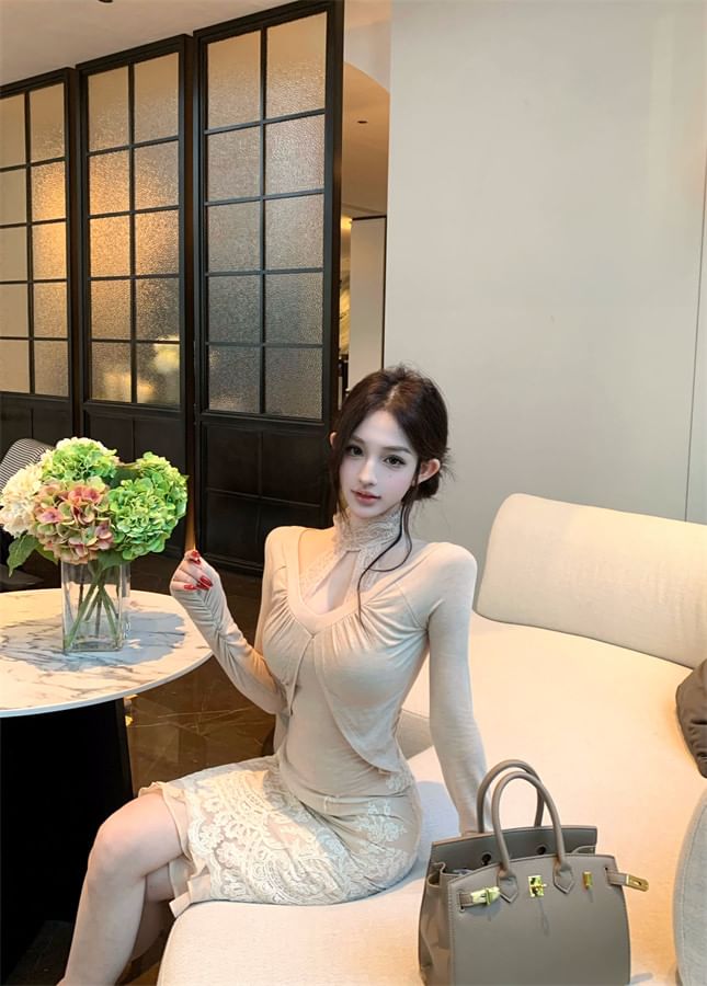 Halter Neck Lace Panel Cutout Slim Fit Top / High Waist Pencil Skirt Set