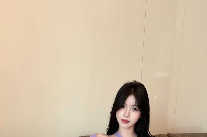 Asymmetrical Halter Neck Crop Top Slim Fit