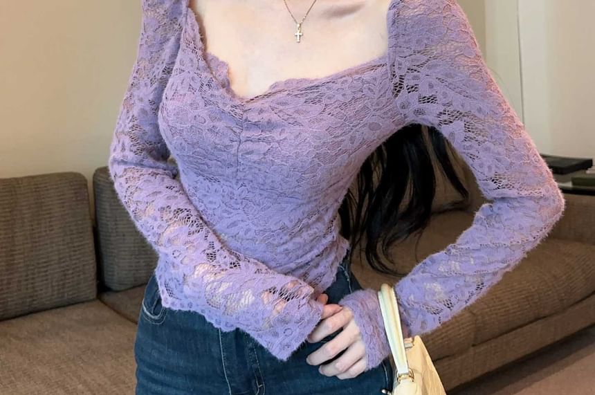 Notch Neck Lace Slim Fit Crop Top