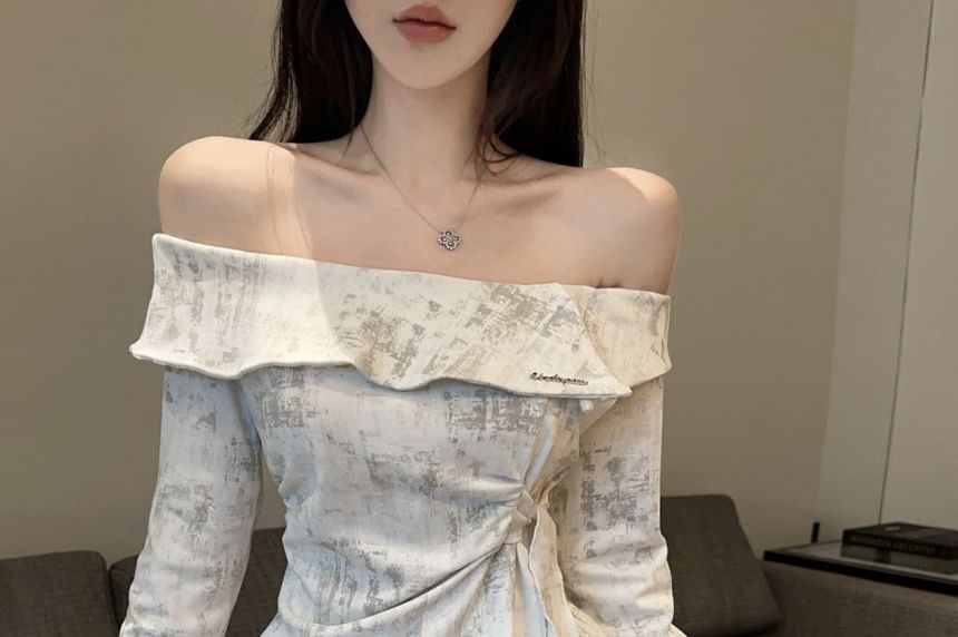 Tie Dye Slit Slim Top with Off-Shoulder Style