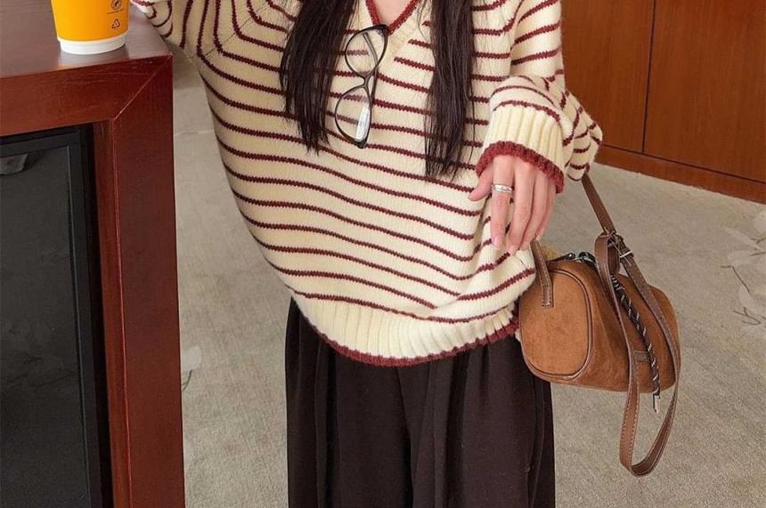 Striped Contrast Trim V-Neck Sweater