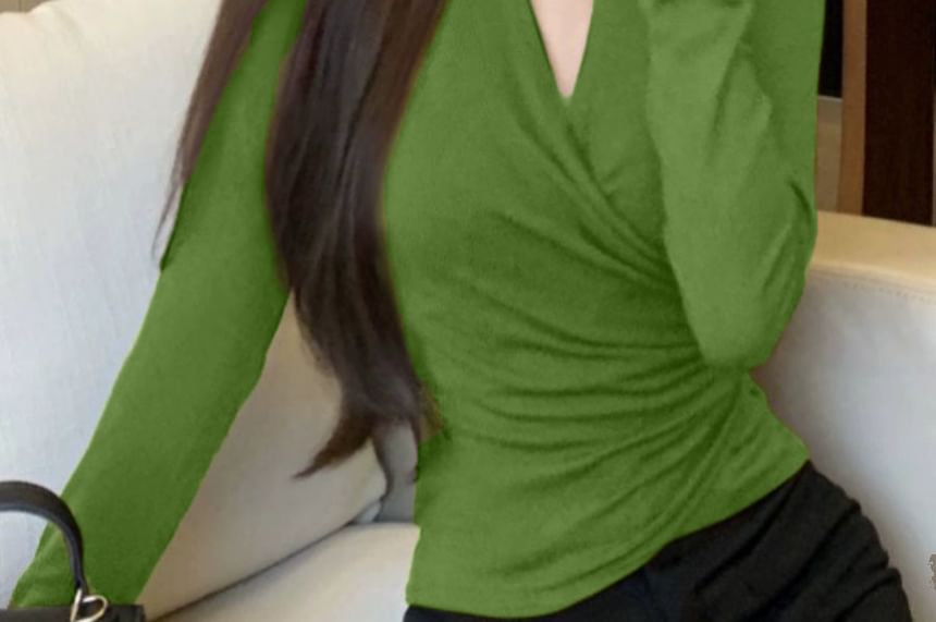 Plain V-Neck Crop Top with Long Sleeves