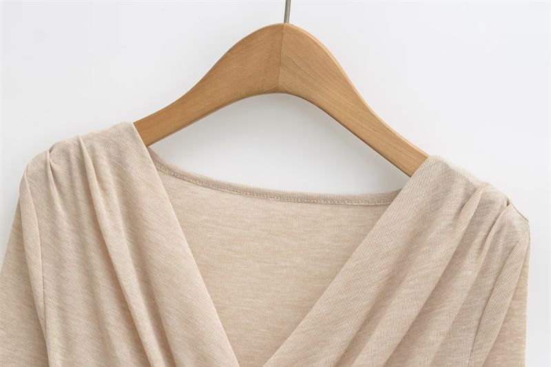 V-Neck Wrap Tee Long Sleeve