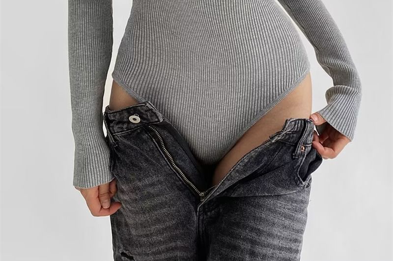 Ribbed Knit Bodysuit Top Long Sleeve V-Neck