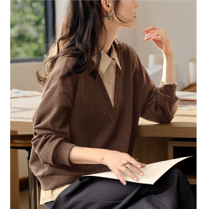Two-Tone Collared Sweatshirt