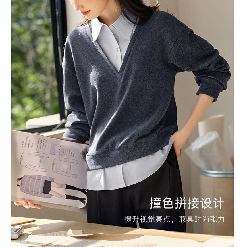 Two-Tone Collared Sweatshirt
