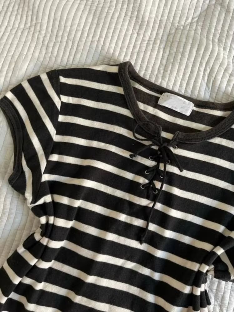 Striped Slim Fit Lace-Up Tee