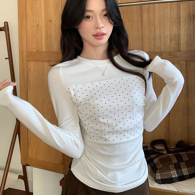 Polka Dot Paneled Slim Tee with Crew Neck