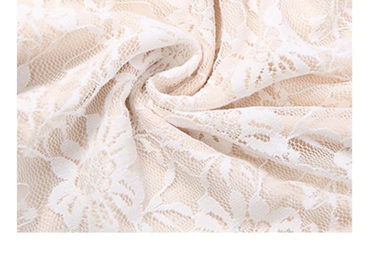 Sleeveless Sweetheart Neckline Plain Crop top / High Low Lace Skirt