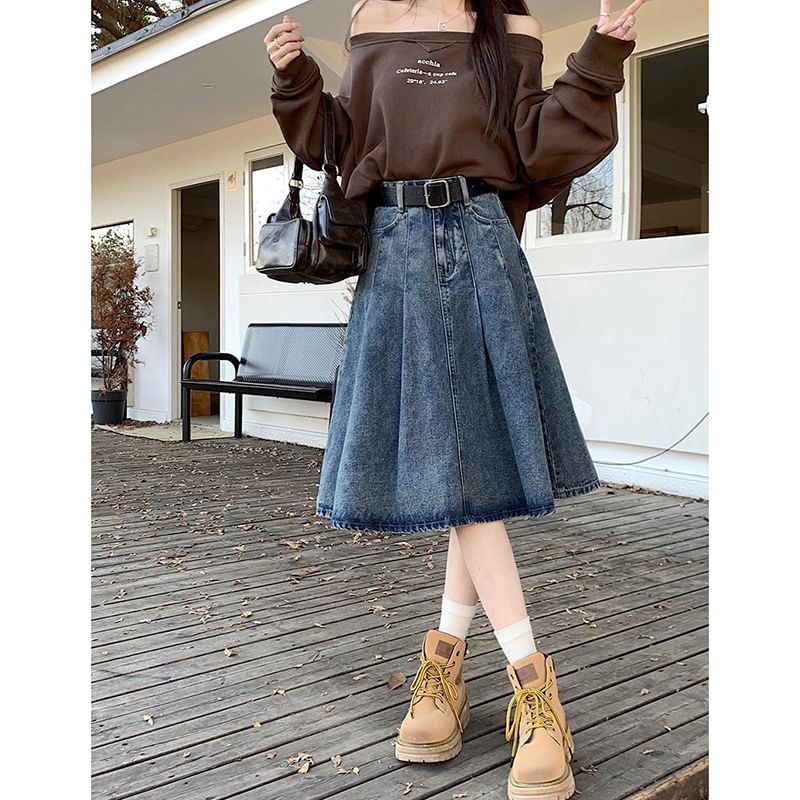 Denim Midi A-Line Skirt with Pleated Accents