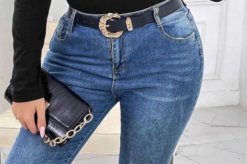Cold Shoulder Slim Fit Tee