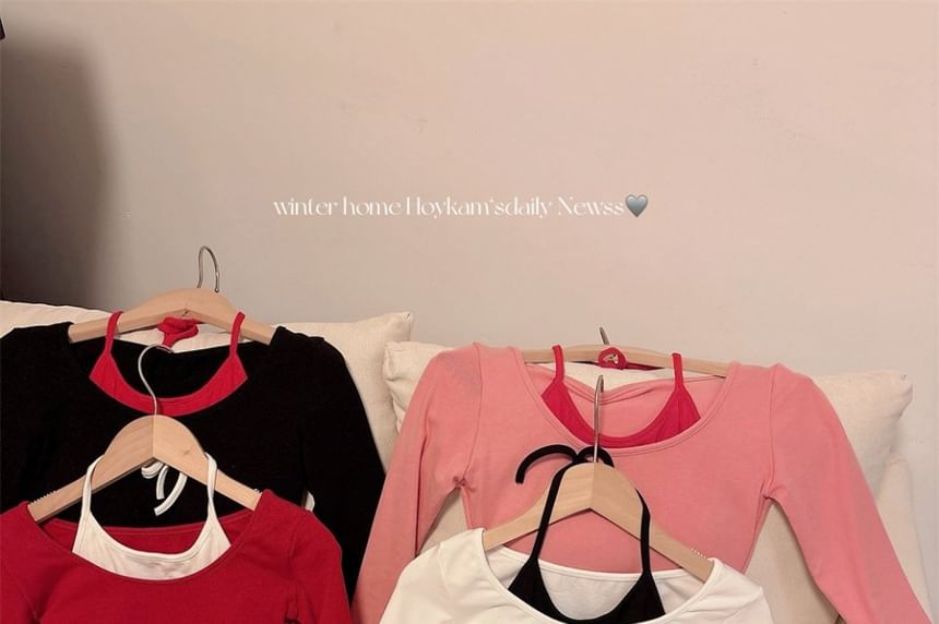 Two Tone Padded Crop Top with Halter Neck