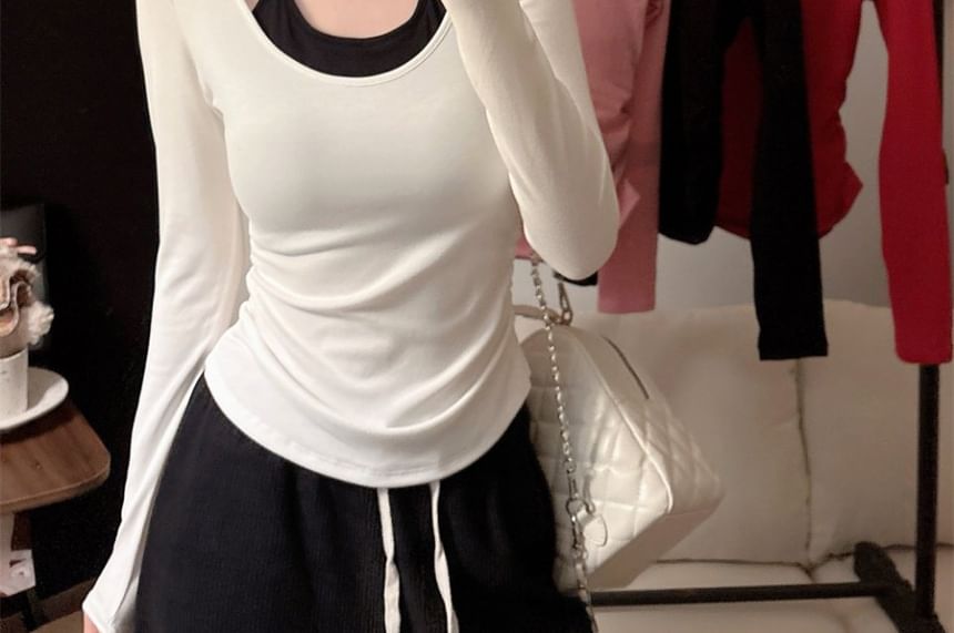 Two Tone Padded Crop Top with Halter Neck