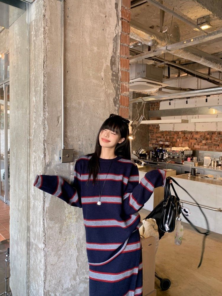 Crew Neck Striped Knit Top & High Waist Maxi Straight Skirt