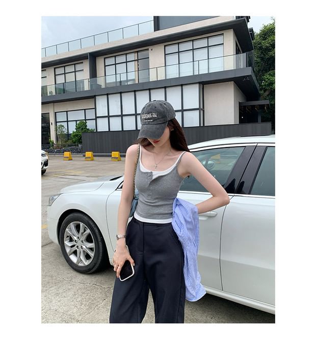 Two-Tone Crop Camisole with Scoop Neck and Long Sleeves