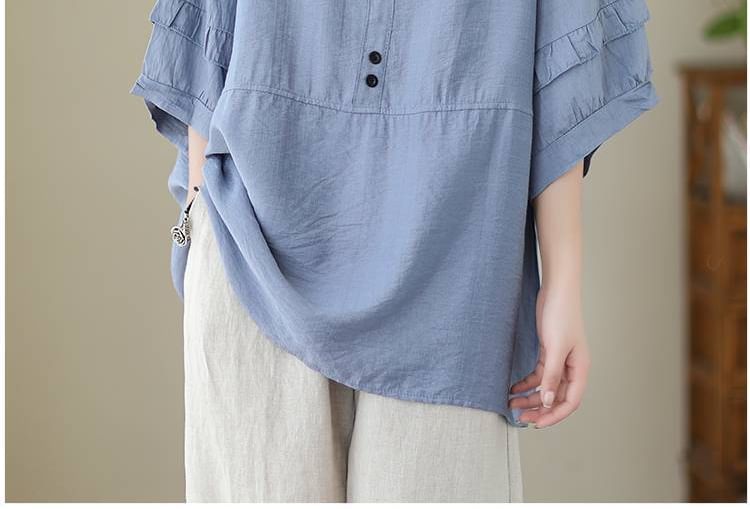 Round Neck Blouse with Three-Quarter Sleeves and Solid Color
