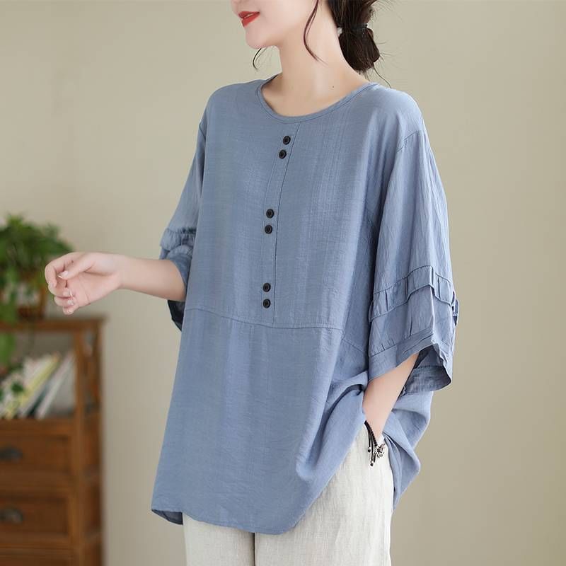 Round Neck Blouse with Three-Quarter Sleeves and Solid Color