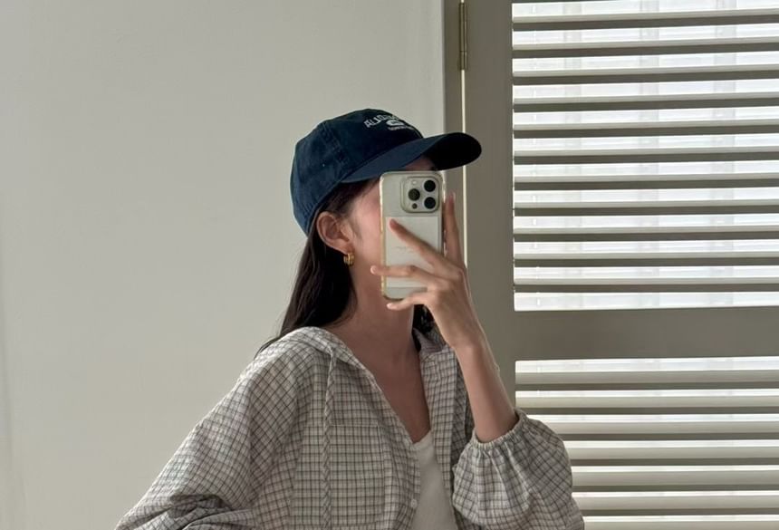 Plaid Hooded Button-Up Shirt with Long Sleeves