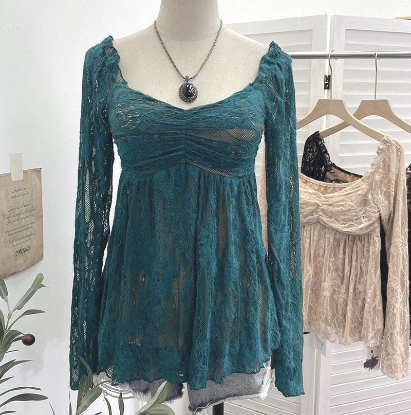Square Neck Ruched Padded Lace Top Long Sleeve