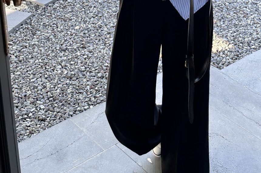 Striped Collared Button-Up Long-Sleeve Blouse