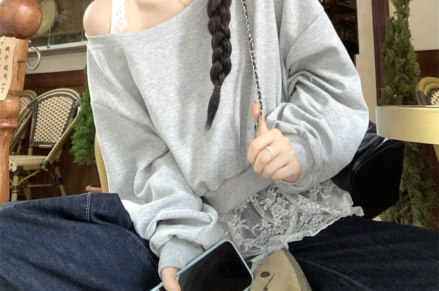 Cold Shoulder Mock Two Piece Lace Trim Sweatshirt