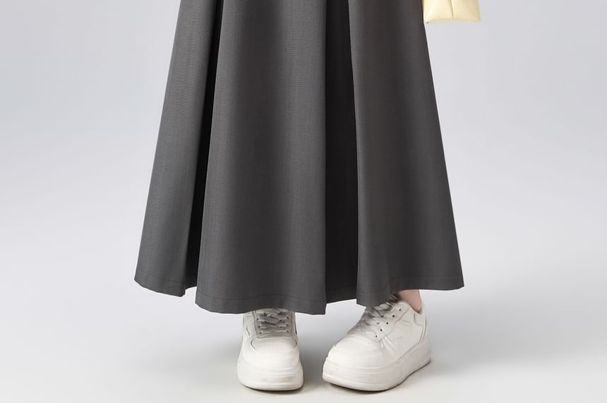 Pleated Maxi A-Line Skirt with Studded Belt - Mid Rise