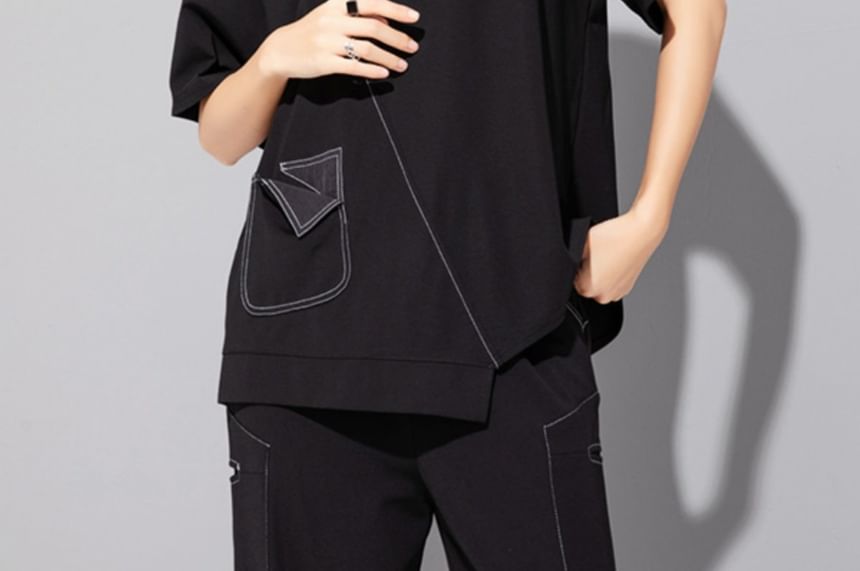 Asymmetric Contrast-Stitch Tee with Patch Pockets - Trendy