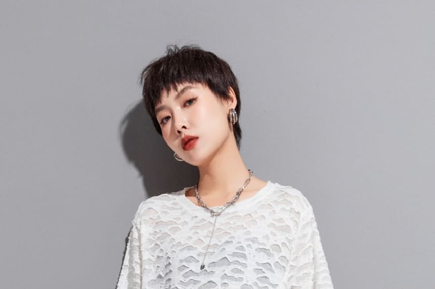Textured Slit Crew Tee in Solid