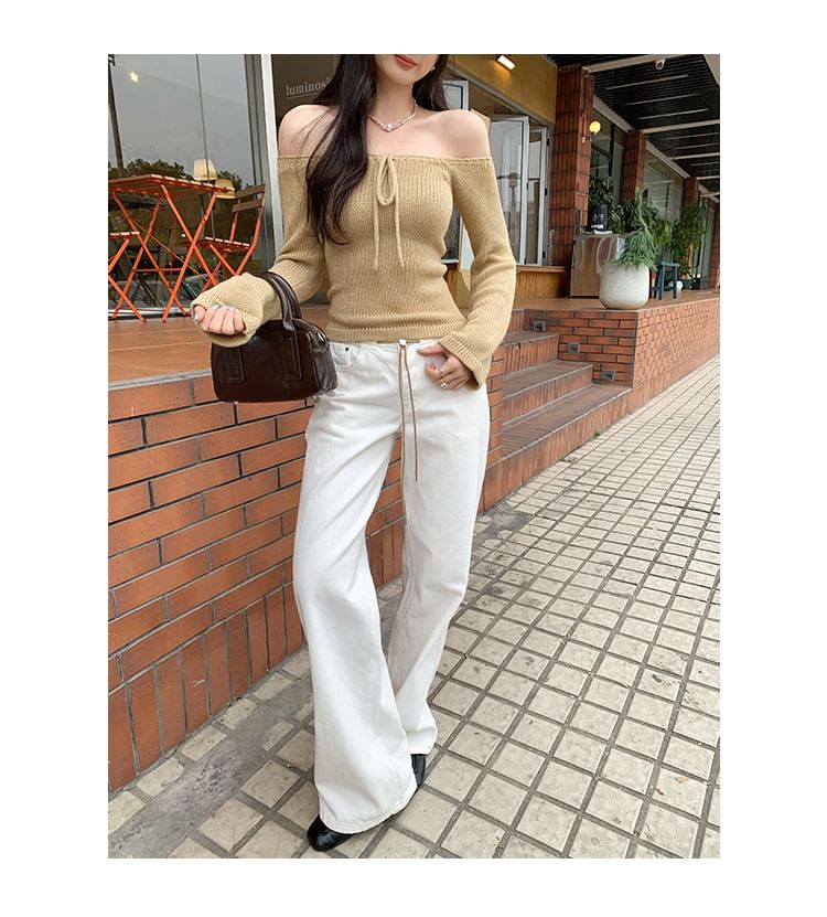 Slim Off-Shoulder Crop Knit in Solid