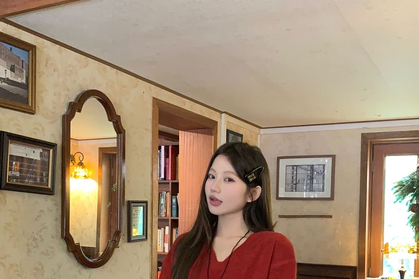 V-Neck Eyelet Lace Trim Sweater
