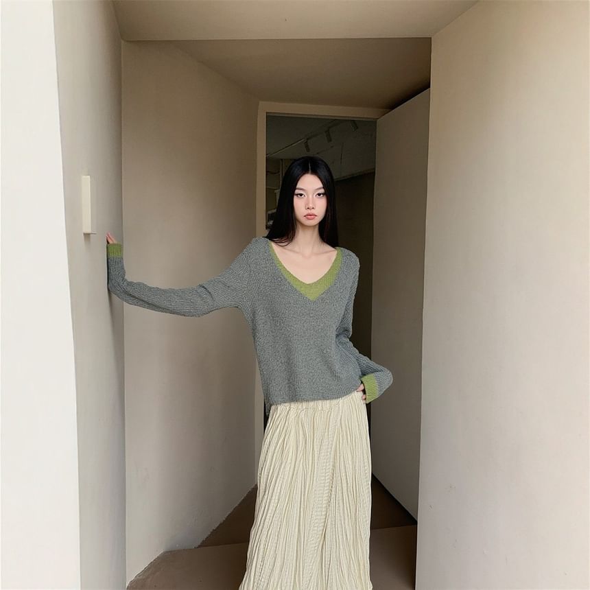 Mock Neck Long-Sleeve Top with High-Waist Plaid A-Line Midi Skirt
