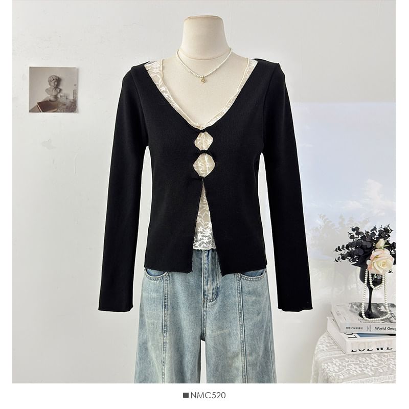 Lace Panel V-Neck Slim Top