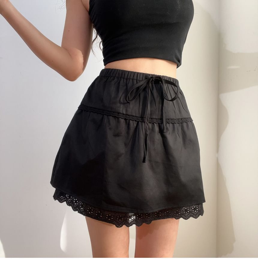 Lace Trim Mini A-Line Mid Rise Skirt