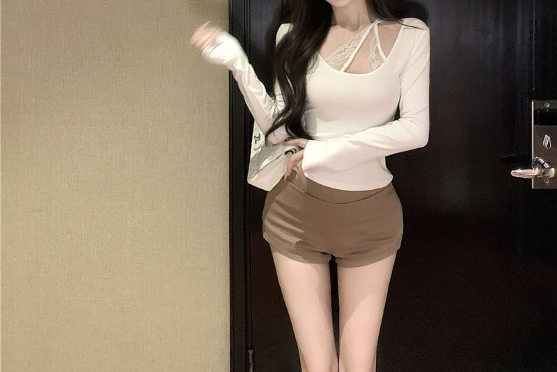 U-Neck Long Sleeve Solid T-Shirt