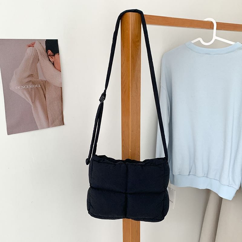 Plain Quilted Puffy Crossbody Bag