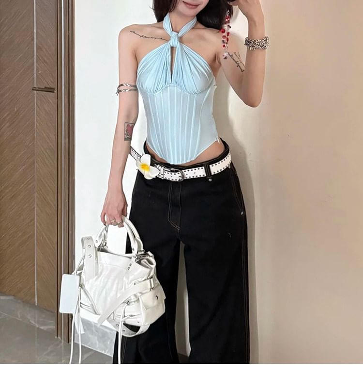 Knotted Halter Neck Solid Color Crop Top