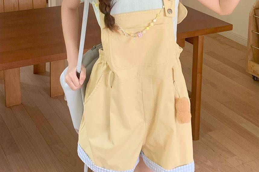 Frill Trim Puff Sleeve Tee with Gingham Wide Leg Shorts, Leg Warmers & Bonnet Set