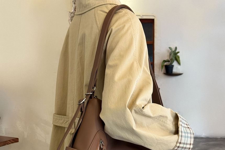 Pocket Nylon Shoulder Bag