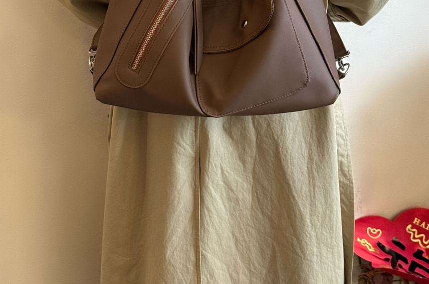 Pocket Nylon Shoulder Bag