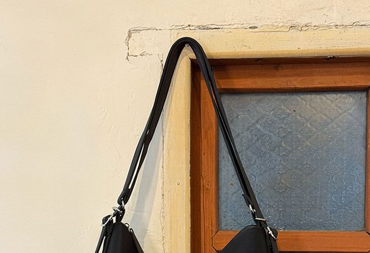 Pocket Nylon Shoulder Bag