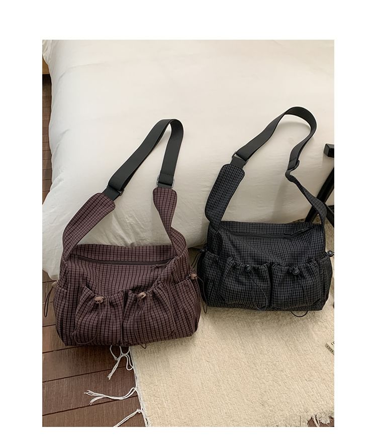 Drawstring Pocket Plaid Fabric Shoulder Bag