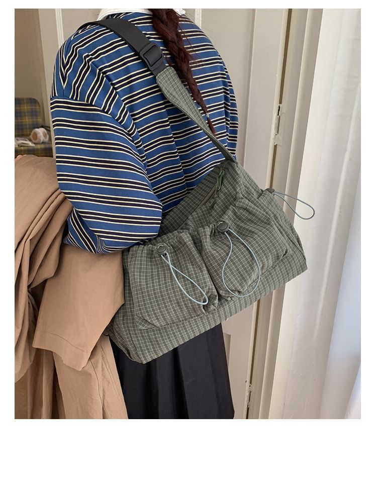 Drawstring Pocket Plaid Fabric Shoulder Bag