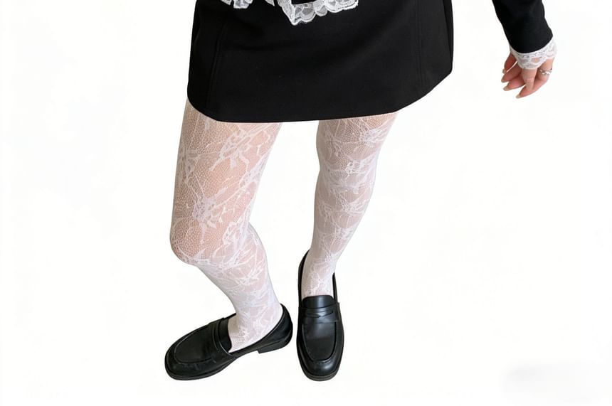 Long-Sleeve Tie-Front Top with Lace Accents and V-Neckline