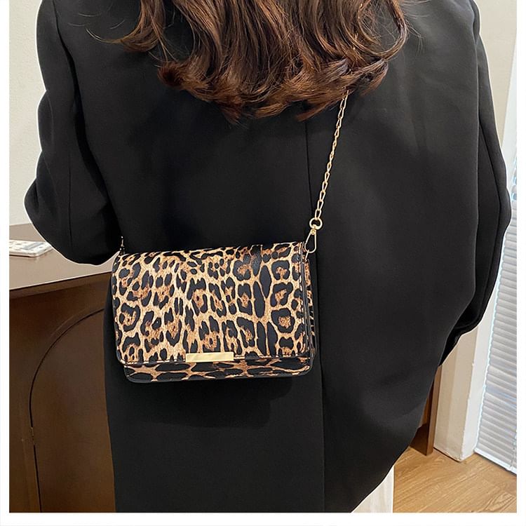 Leopard Print Flap Shoulder Bag