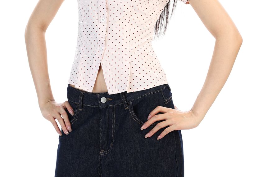 Short-Sleeve Collared Dotted Button-Up Shirt