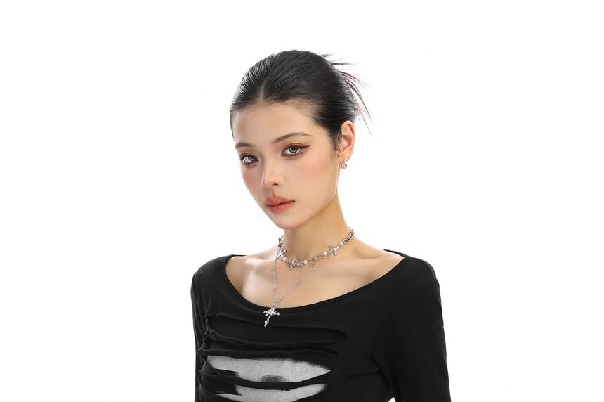 Long-Sleeve Scoop Neck Solid Distressed Tee