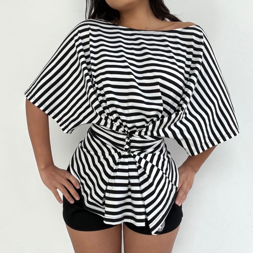 Dolman Sleeve Boat Neck Plain Button Detail Loose-Fit Tee