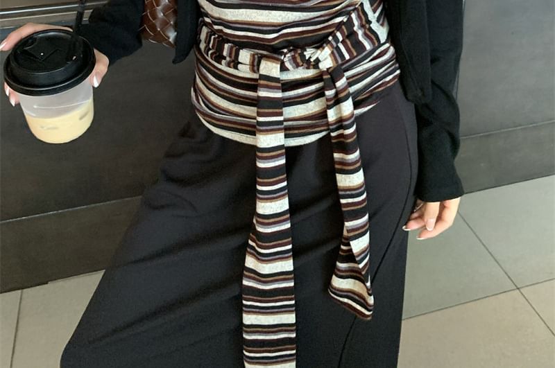 Set: Plain Crop Cardigan + Striped Tube Top